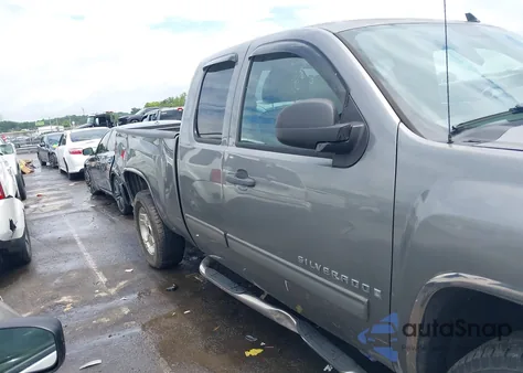 2009 Chevrolet Silverado 1500 Lt from USA, damaged, VIN 1GCEK29089Z196518